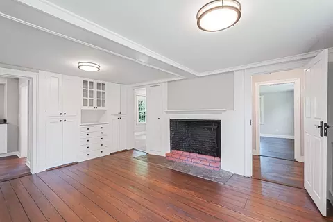 11 Millville Rd, Mendon, MA 01756 photo 8