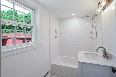 11 Millville Rd, Mendon, MA 01756 photo 10