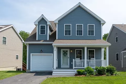 35 Denworth Bell Cir #35, Haverhill, MA 01835
