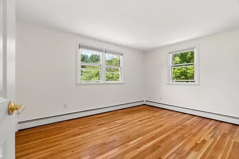 Bedroom - 2 Mark St, Manchester, MA 01944 photo 1 of 3