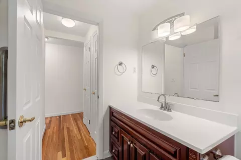 Bath - 2 Mark St, Manchester, MA 01944 photo 1 of 2