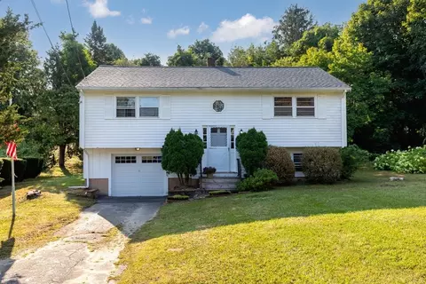 168 Old Plymouth Rd, Sagamore Beach, MA 02562