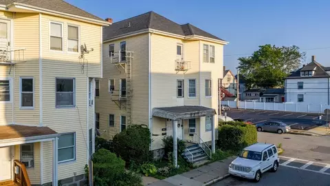 351-353 Madison St, Fall River, MA 02720 photo 2