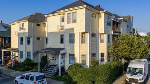 351-353 Madison St, Fall River, MA 02720 photo 3