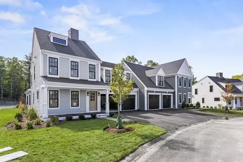 46 Sandwich Rd #4, Plymouth, MA 02360
