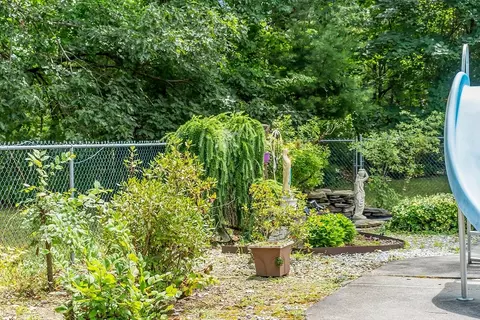 Exterior - 298 Vine St, Athol, MA 01331 photo 6 of 8