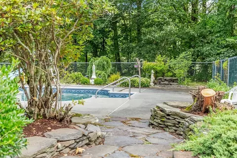 Exterior - 298 Vine St, Athol, MA 01331 photo 7 of 8