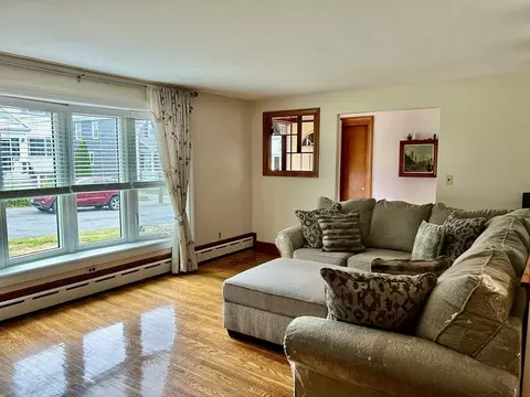 27 Eleanor St, Dedham, MA 02026 photo 13