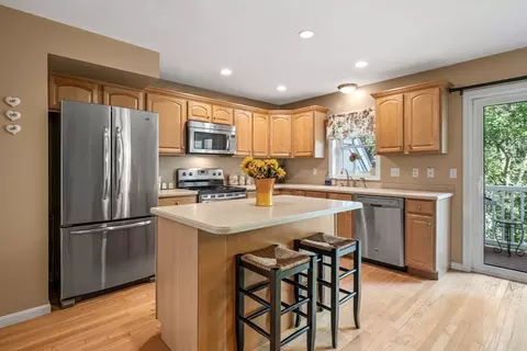 35 Collins St #73, Danvers, MA 01923