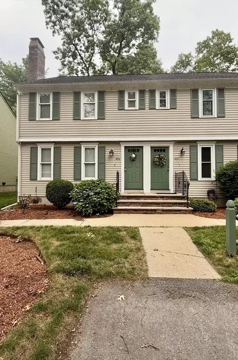 406 Wellman Ave #406, Chelmsford, MA 01863