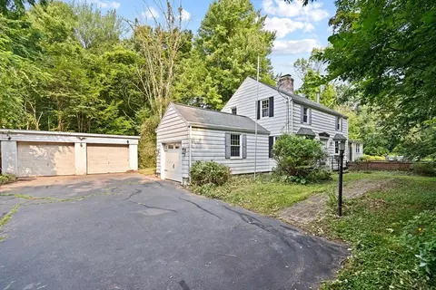 222 Pleasant St, East Longmeadow, MA 01028