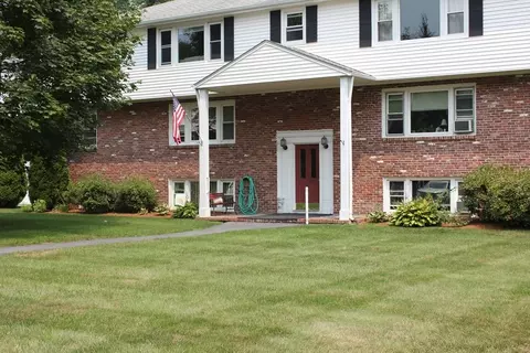 91 Elm St #3, Uxbridge, MA 01569