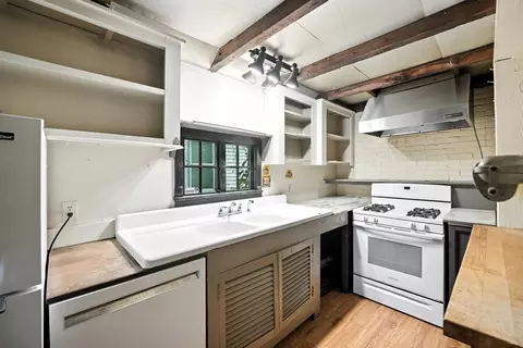 9 Union St, Chicopee, MA 01013 photo 16