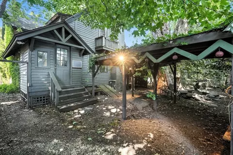 9 Union St, Chicopee, MA 01013 photo 6