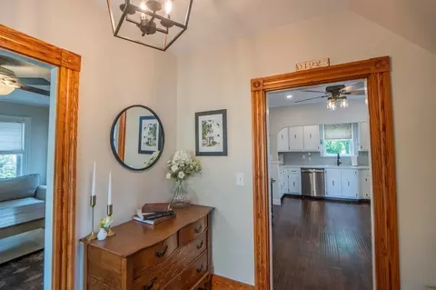 5 Florence St, Danvers, MA 01923 photo 12