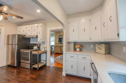 5 Florence St, Danvers, MA 01923 photo 16