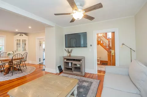 5 Florence St, Danvers, MA 01923 photo 23