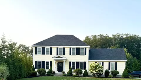 4 Rhodes Dr #4, Berlin, MA 01503