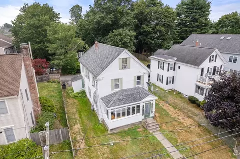 102 Maple St, Needham, MA 02492