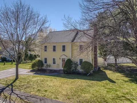 5 Tobin Dr, Maynard, MA 01754