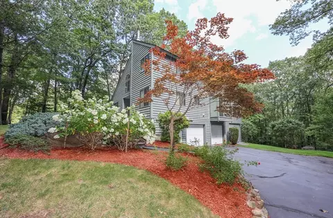 7 Hunter Dr, Derry, NH 03038 photo 3