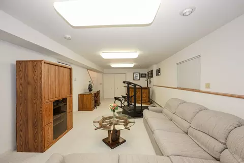 7 Hunter Dr, Derry, NH 03038 photo 42