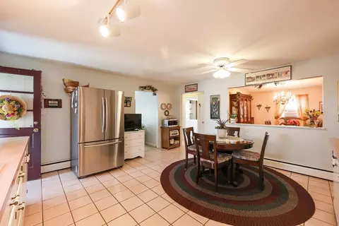 254 Pilgrim Ave, Worcester, MA 01604 photo 18