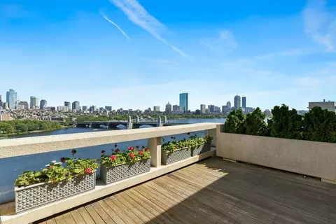 75-83 Cambridge Pkwy Ph12 #., Cambridge, MA 02142