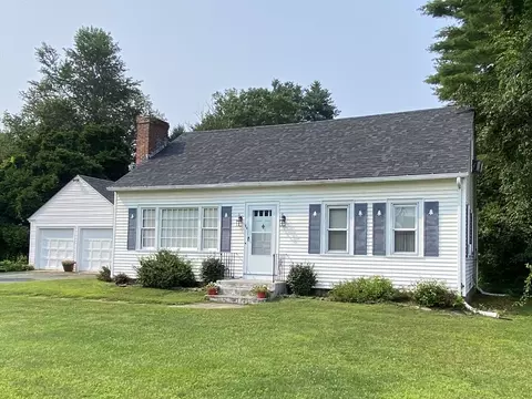 84 Thayer Rd, Greenfield, MA 01301