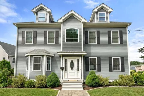 710 Summer St, Lynnfield, MA 01940