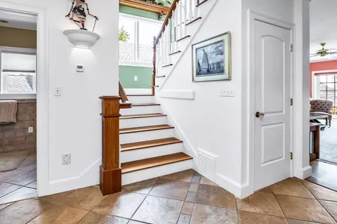 33 Crescent Ave, Beverly, MA 01915 photo 14