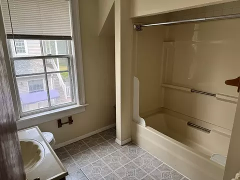 Bath - 35 Agate Ave, Worcester, MA 01604 photo 2 of 2
