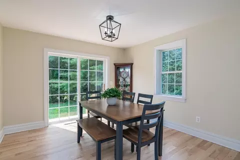 958 E Pleasant St, Amherst, MA 01002 photo 17