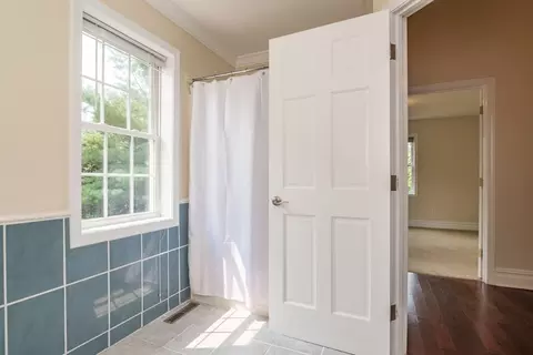 958 E Pleasant St, Amherst, MA 01002 photo 34