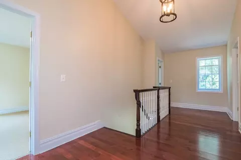 958 E Pleasant St, Amherst, MA 01002 photo 25