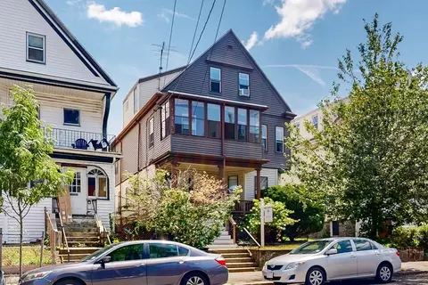 25 Warner St, Somerville, MA 02144