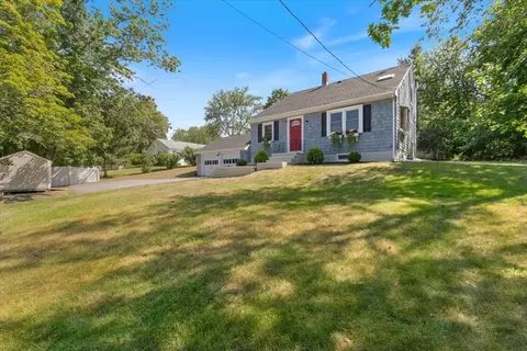 460 S Main St, Andover, MA 01810