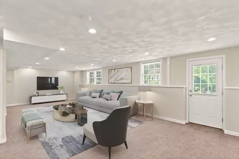 4 Cheever Ave, Saugus, MA 01906 photo 31