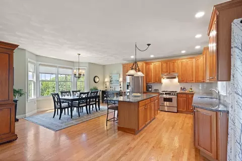 4 Cheever Ave, Saugus, MA 01906 photo 15