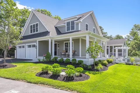 12 Penick Knl, Plymouth, MA 02360