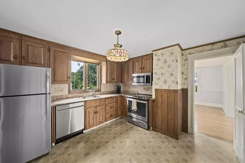 18 Devon Rd, Braintree, MA 02184 photo 5