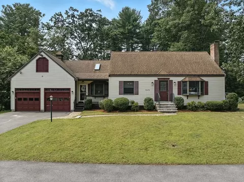 41 Tercentennial Dr, Billerica, MA 01821