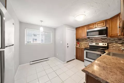 9 Tideview Path #10, Plymouth, MA 02360