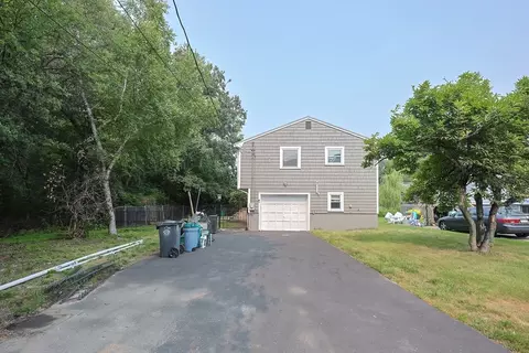 Exterior - 15 Ohio St, Dedham, MA 02026 photo 7 of 7
