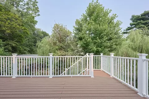 Exterior - 15 Ohio St, Dedham, MA 02026 photo 5 of 7