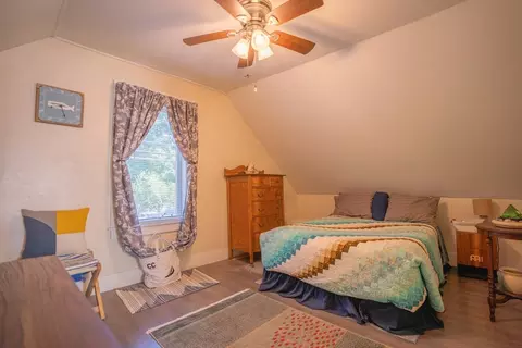 Bedroom - 20 Fearing Hill Rd, Wareham, MA 02571 photo 1 of 2