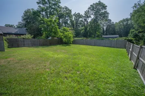 Exterior - 20 Fearing Hill Rd, Wareham, MA 02571 photo 8 of 12
