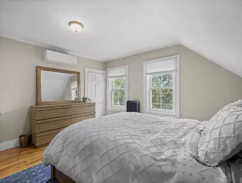335 Granite St, Worcester, MA 01607 photo 3