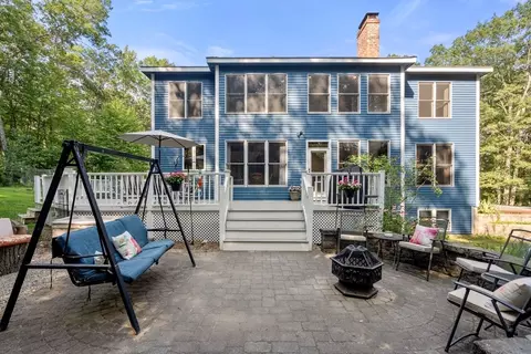 116 Murphy Rd, Hudson, MA 01749 photo 2