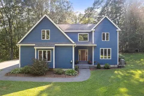 116 Murphy Rd, Hudson, MA 01749